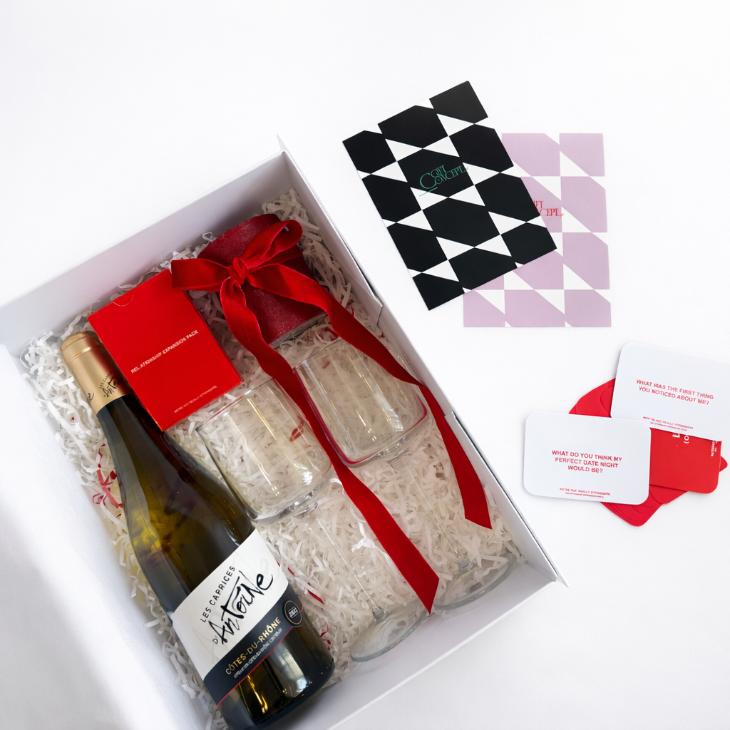 🥂 "The Connection Box" for couples - Your Perfect Date Night.