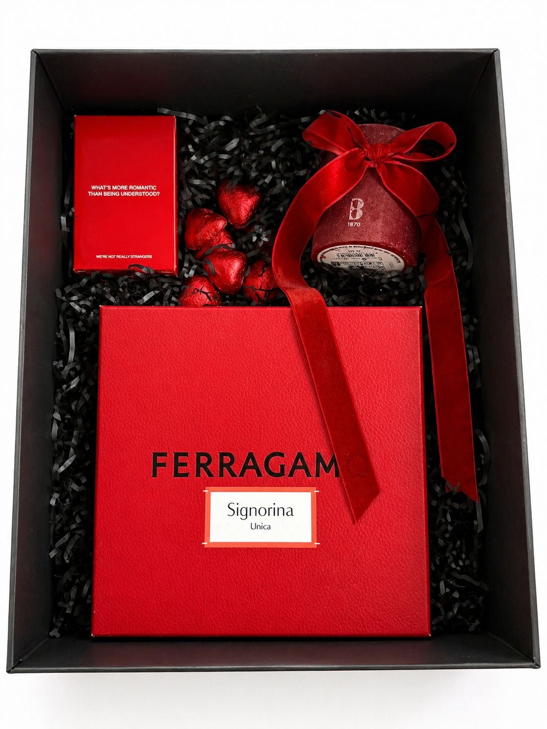 საჩუქარი განსაკუთრებული მომენტებისთვის | Ferragamo სიყვარულის ნაკრები