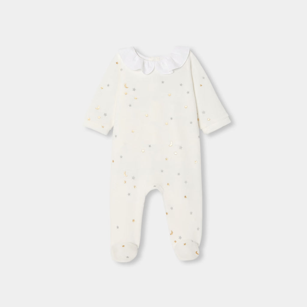 Newborn's Premium Gift box (Unisex) - Boutique Elegance for Baby